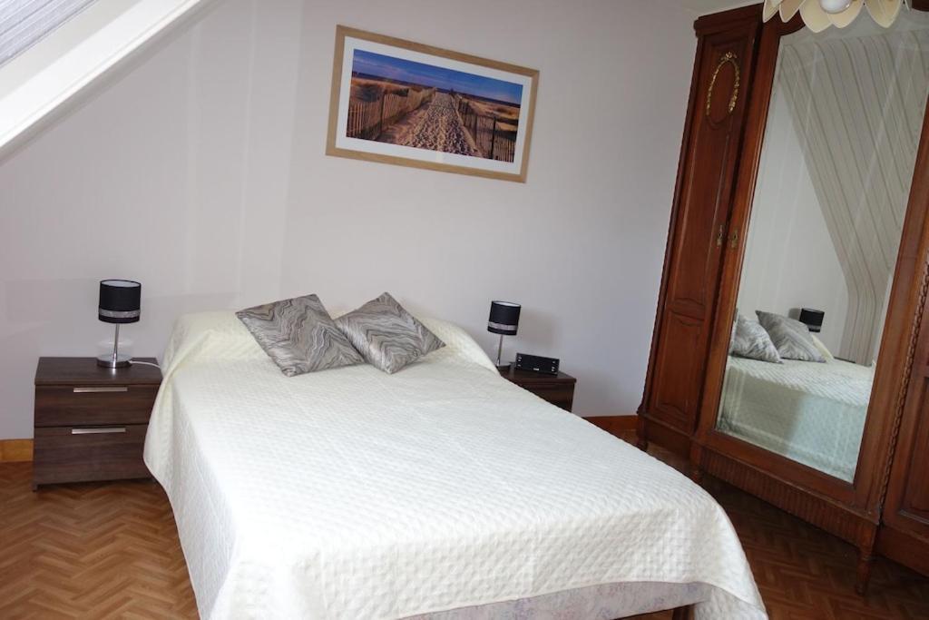 Spacieuse Maison Typique Pour 10 Personnes Vue Mer Plage A 10 Minutes A Pied- Ideale Pour Des Vacances Ou Un Weekend En Famille Ou Entre Amis Étables 外观 照片
